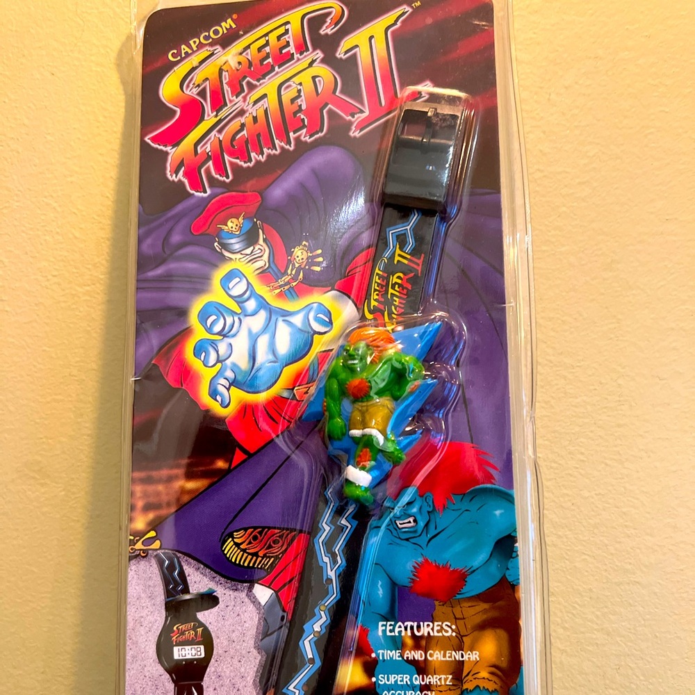 New 1994 Capcom Street Fighter 2 watch!
